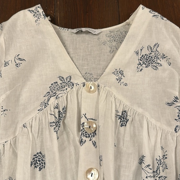 Zara White and Blue Cotton Blouse Size M - Picture 2 of 9